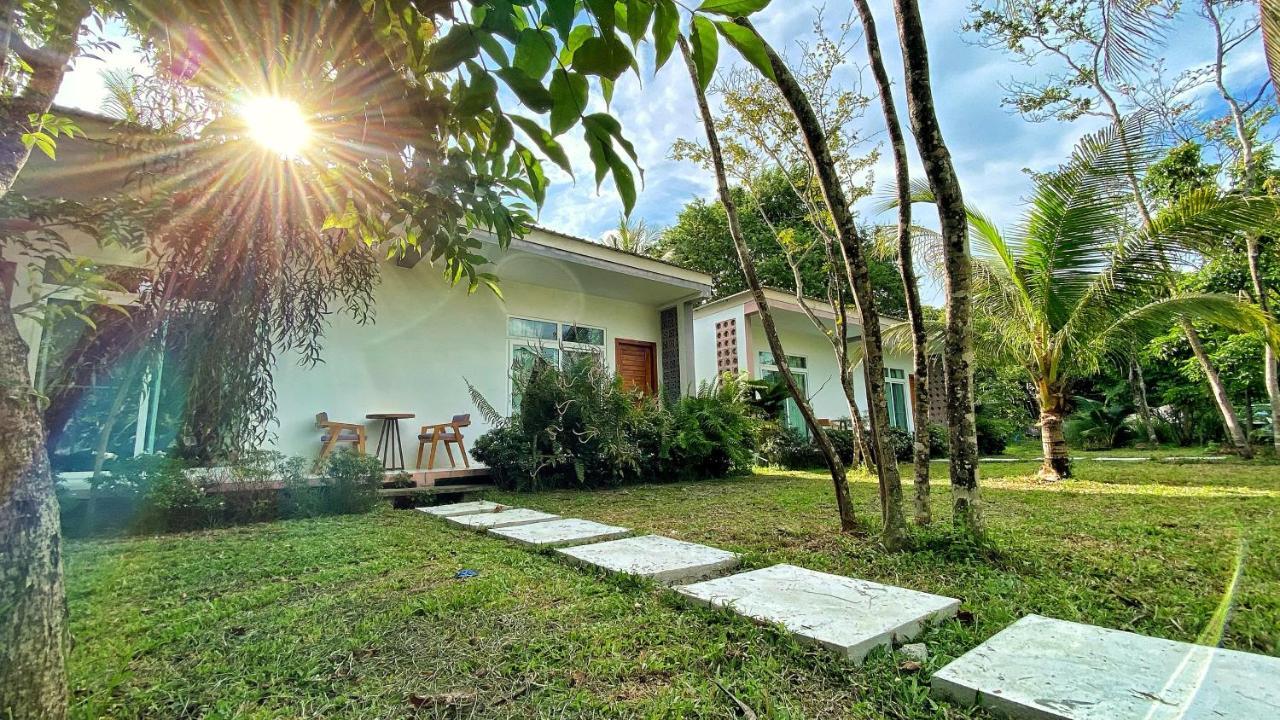 Kampot Riverfront Boutique Екстер'єр фото