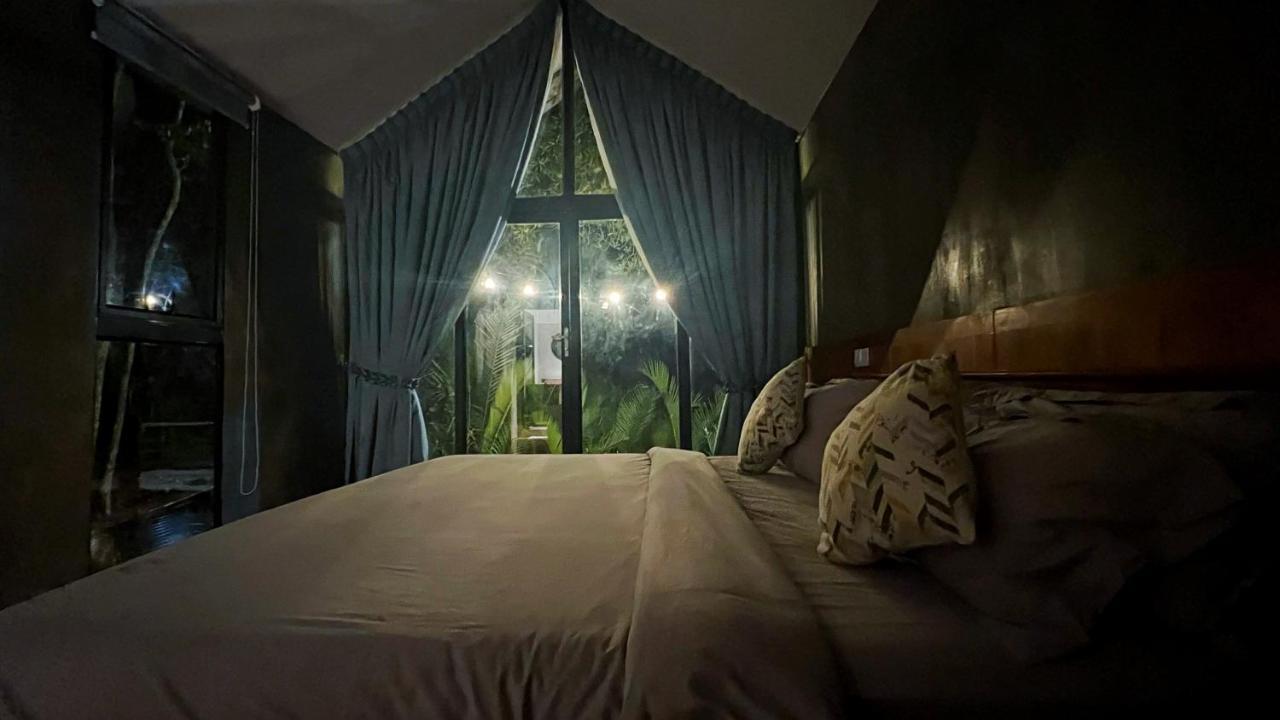 Kampot Riverfront Boutique Екстер'єр фото