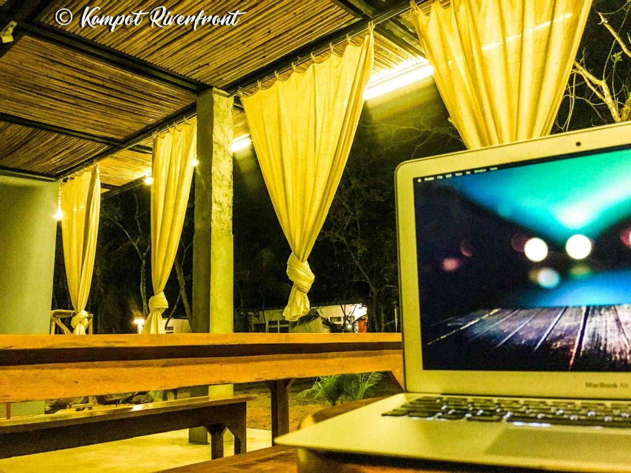 Kampot Riverfront Boutique Екстер'єр фото