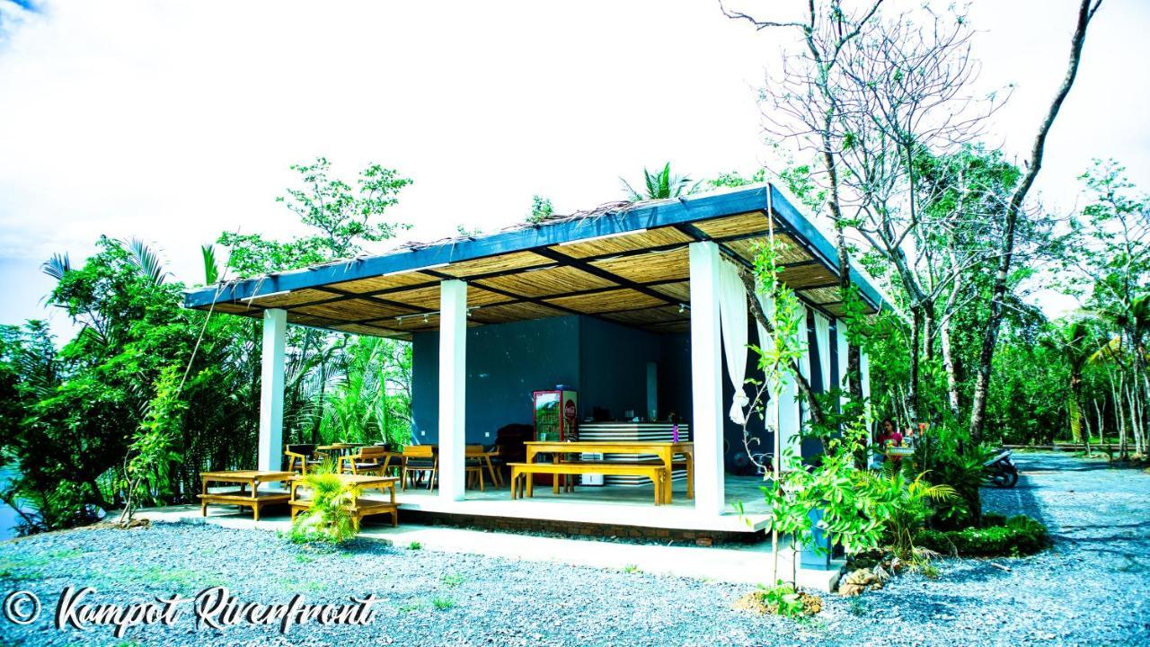 Kampot Riverfront Boutique Екстер'єр фото